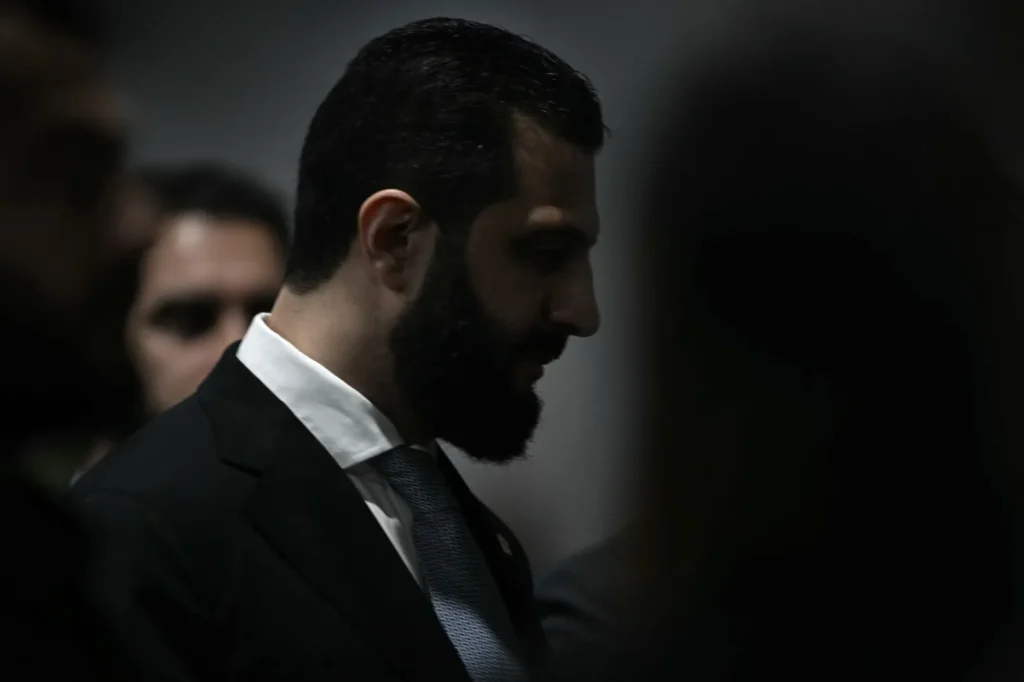 ahmed-al-sharaa_3Gr8R