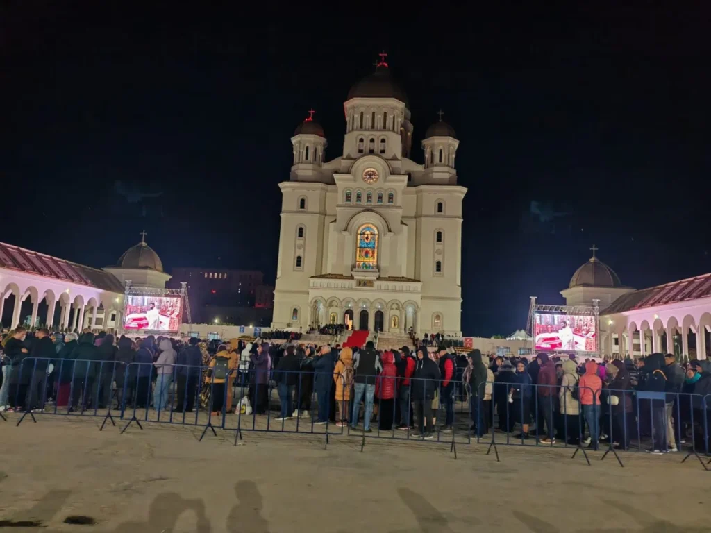 catedrala-nationala_WrONK