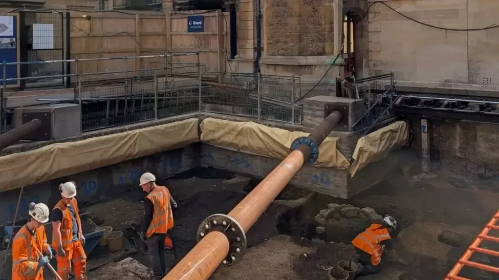 oxford-arheologi-obiecte-antice_J59kd