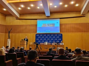 377da03d-d9ec-4d61-9767-0e9bd17ef6a9_lkvTy