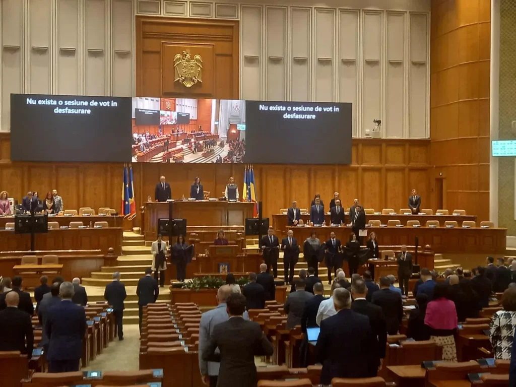 camera-deputatilor_F0Ws6