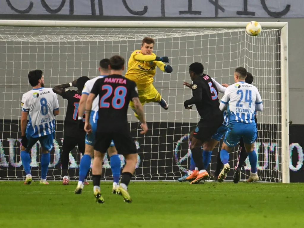 universitatea-craiova-fcsb_JggQA