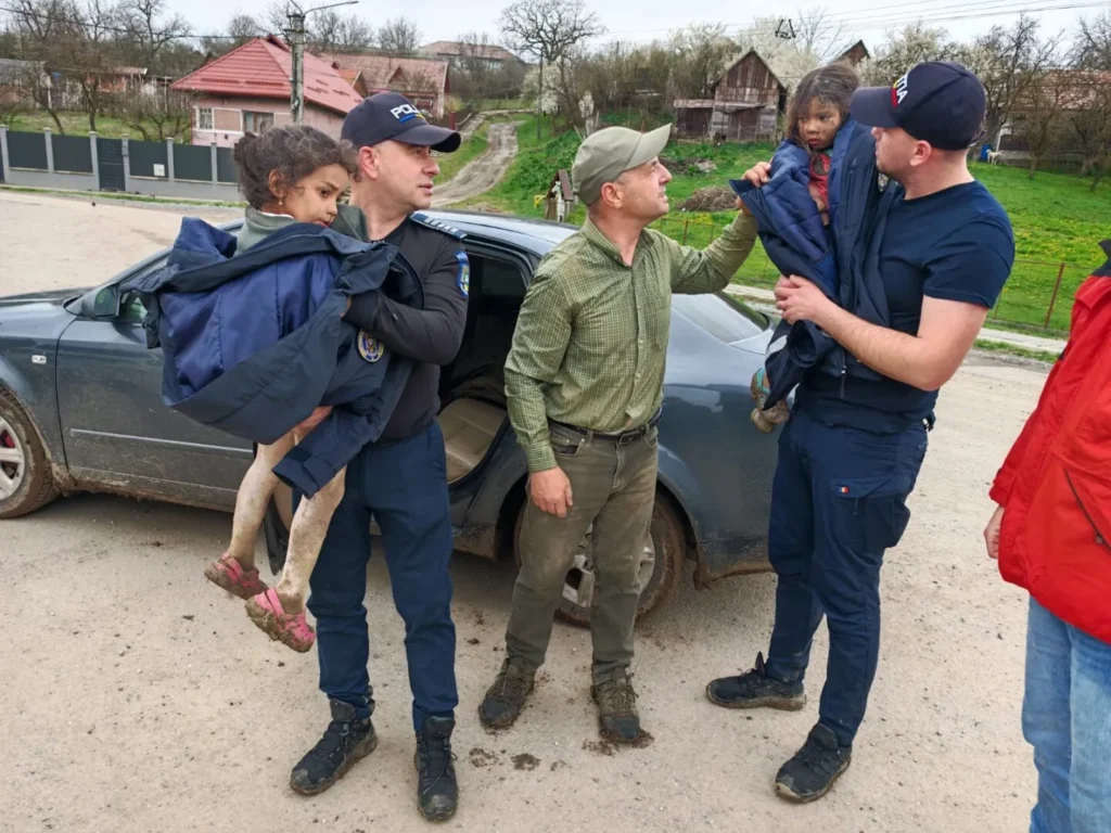 padurar-fetite-gasite_gilEP