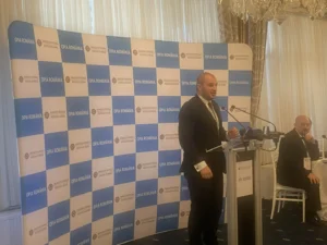 razvan-parcalabescu_Ssht7