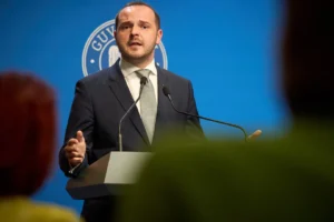 alexandru-rogobete_gAfrs-1