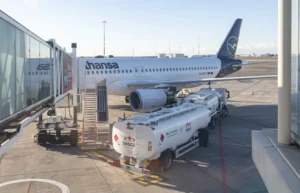 combustibil-avioane_CYL3B-1