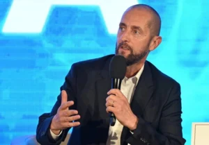 media-171887103433809100-1